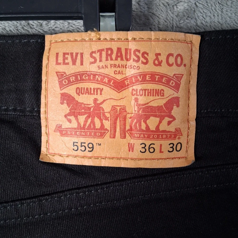Levis 559 Relaxed Straight Jeans Mens 36x30 Black Denim Pants Classic Fit NWOT